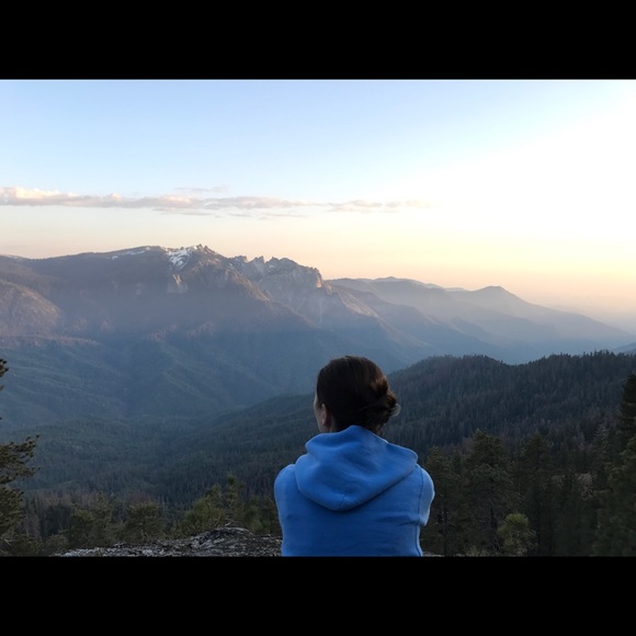 Meet your Posher, Emily - Picture 1 of 1